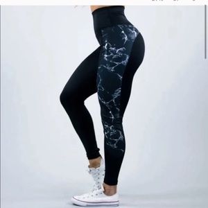 BuffBunny Black and White Marble Leggings